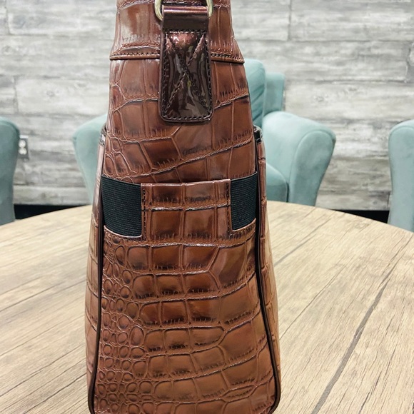 🎉🛍Beijo Bag - Soul Provider 🛍🎉 - Picture 3 of 6